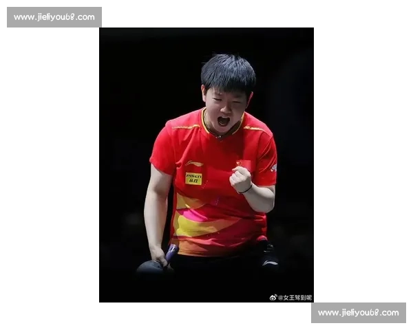 孙颖莎:球不落地永不言弃,训练与比赛书写传奇! 孙颖莎:球不落地永不言弃,训练与比赛书写传奇!