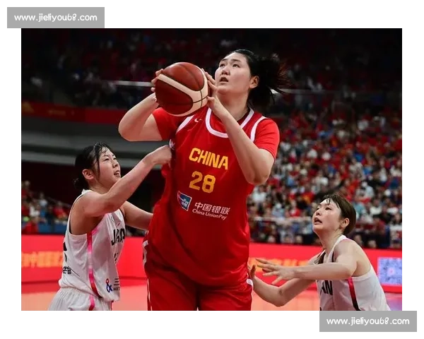 2 米 26 张子宇碾压日本女篮！内线统治力尽显，老鹰捉小鸡 再现赛场